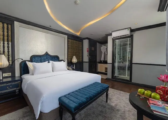  Madeline Cruises Hạ Long