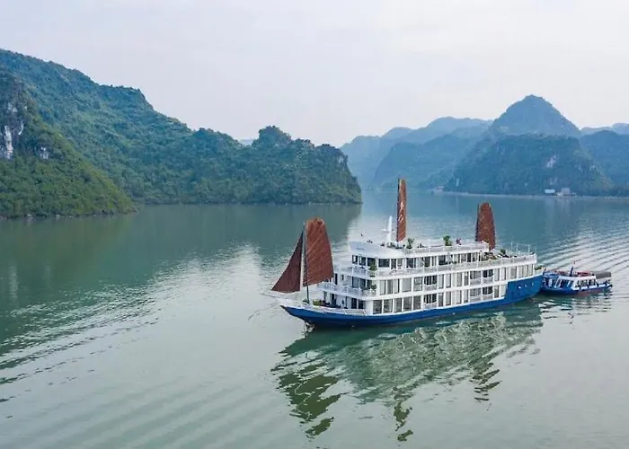Madeline Cruises 5* Hạ Long